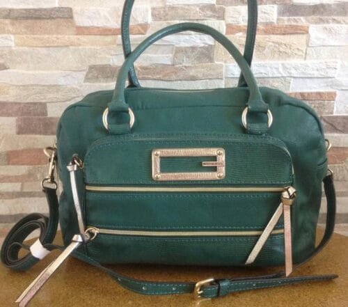Cartera Guess satchel modern zipper verde